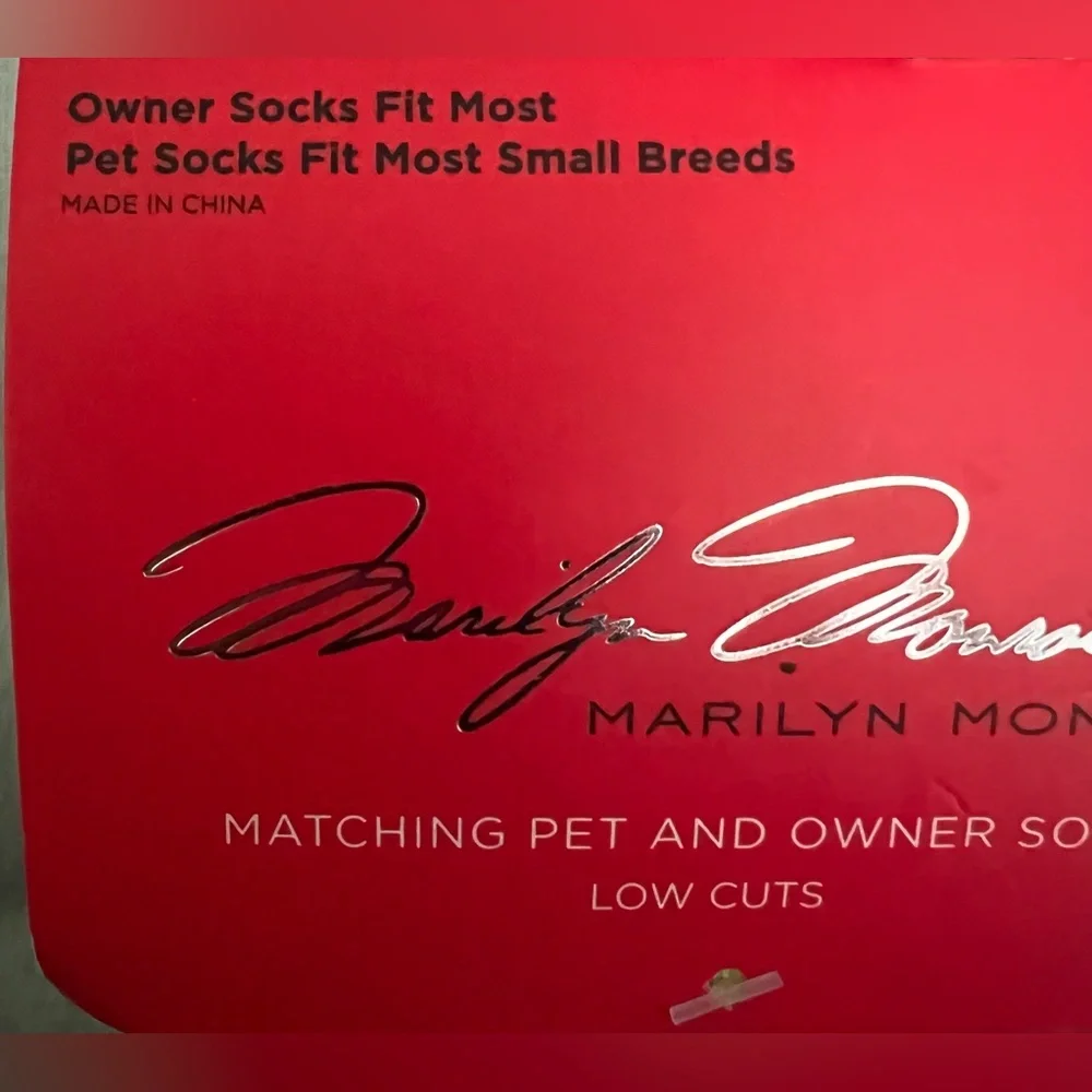 NWT Marilyn Monroe Matching Pet & Owner Socks